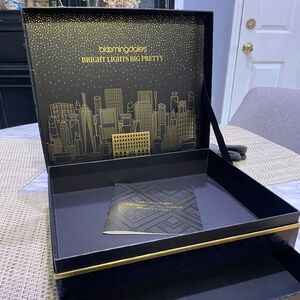 Bloomingdale's 2023 Beauty Advent Calendar